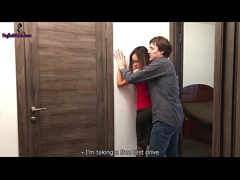 ❤️ Jinsiy Rieltor Sensually Jerks Uning Pussy va Fucks paytida uning Kvartira - Krempai sotish ️ Super pornoda pornoda uz.qizpornolar.ru ️❤